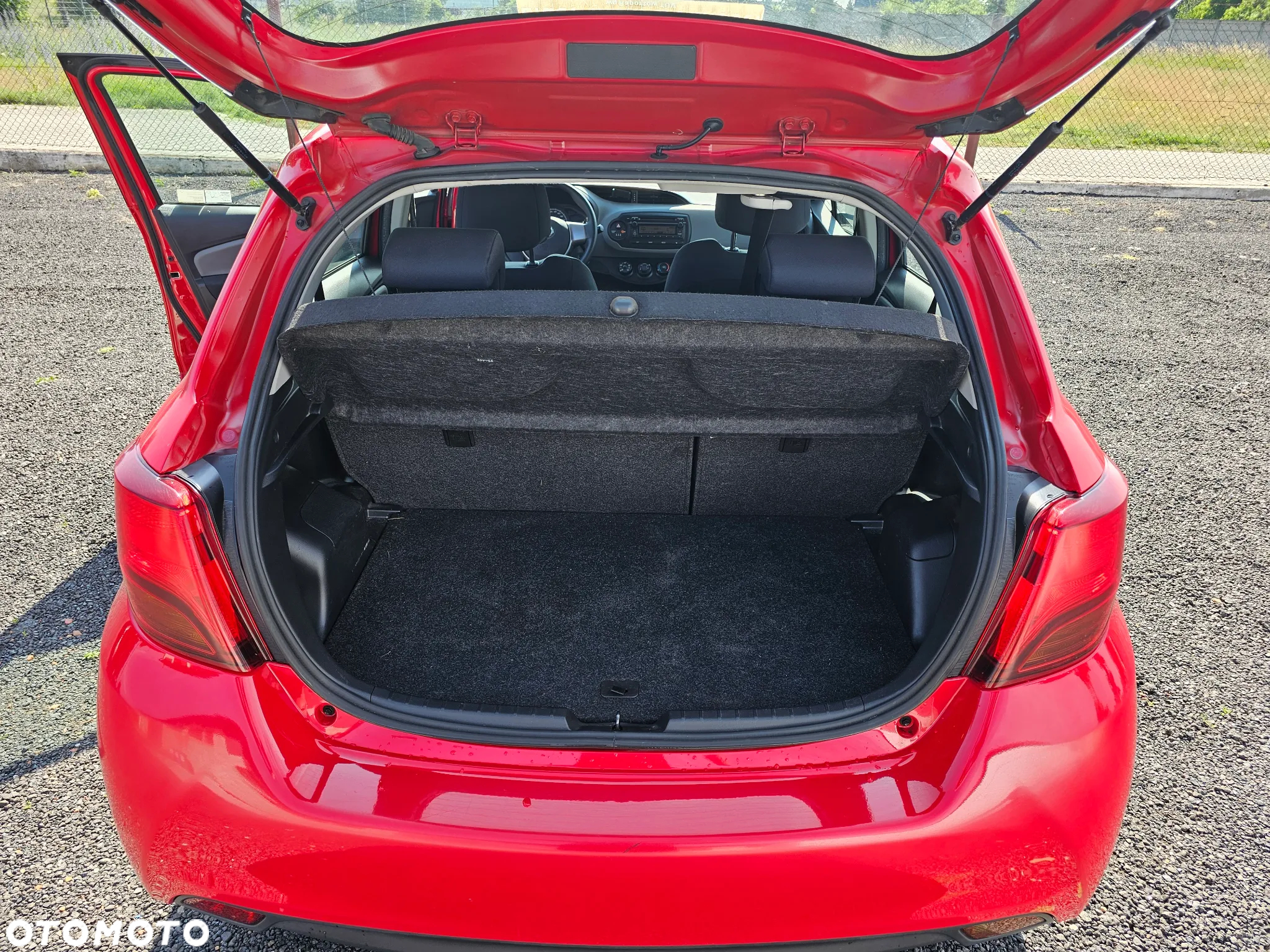 Toyota Yaris 1.0 Sol - 5