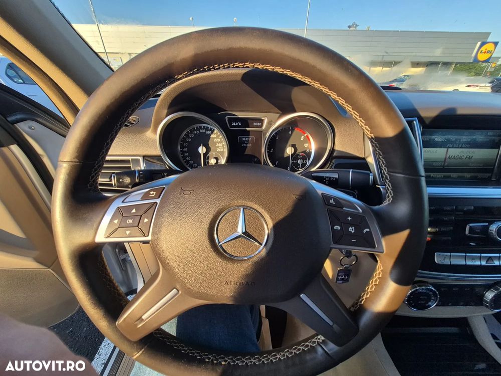 Mercedes-Benz ML - 17