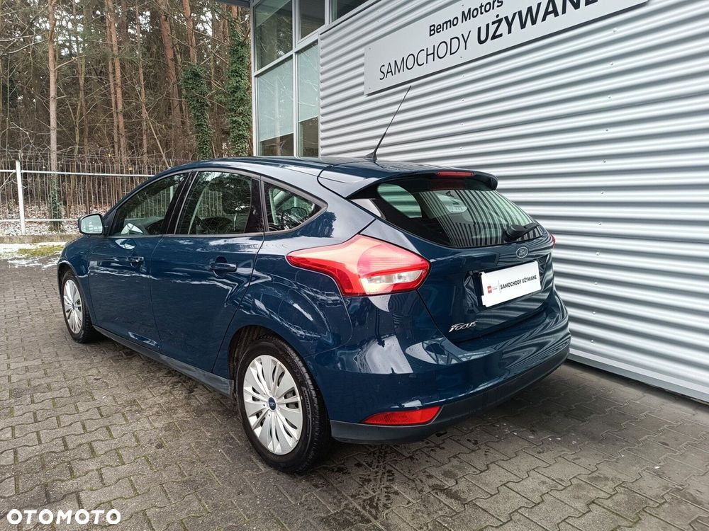 Ford Focus 1.6 Trend - 5