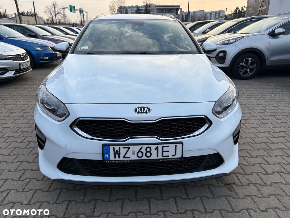 Kia Ceed - 3