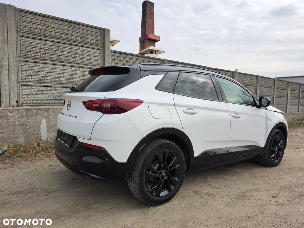 Opel Grandland 1.2 DI Automatik Elegance - 3