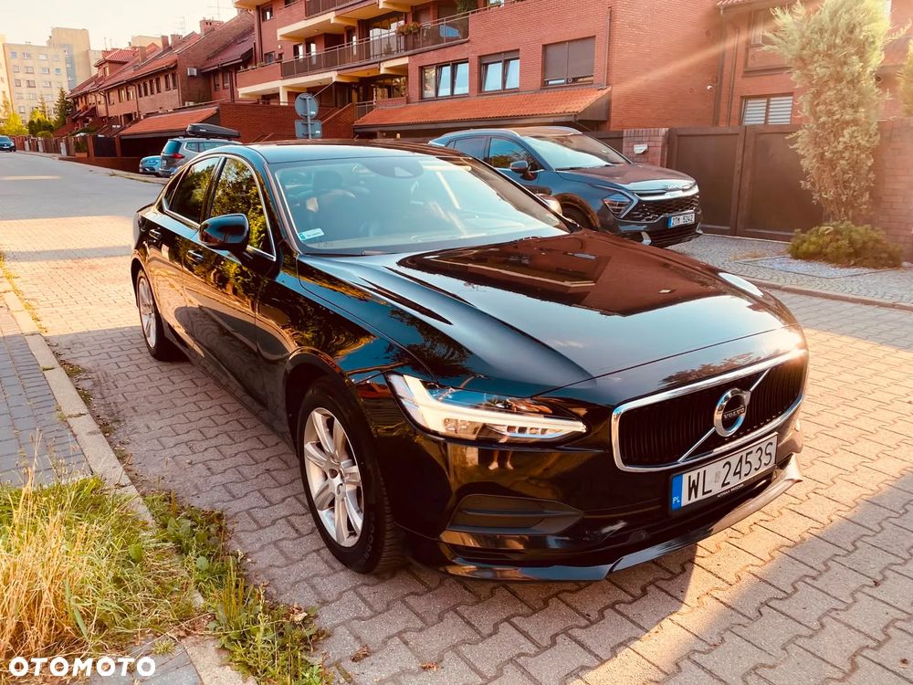 Volvo S90 D3 Momentum - 1