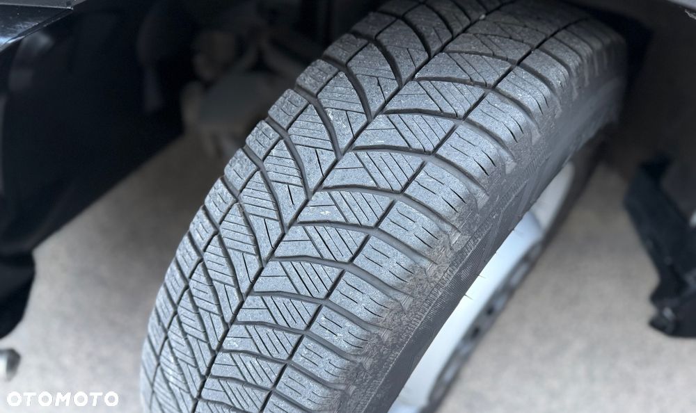 Iveco DAILY 35-180 3.0 DIESEL 175KM - 20