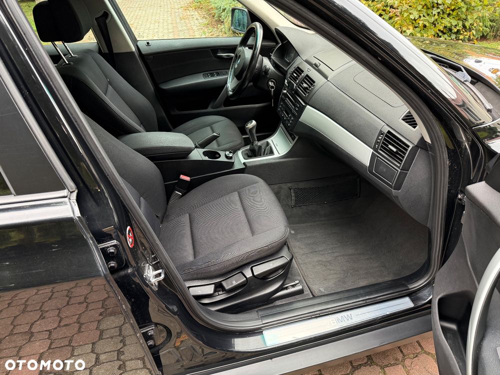 BMW X3 2.0d - 8