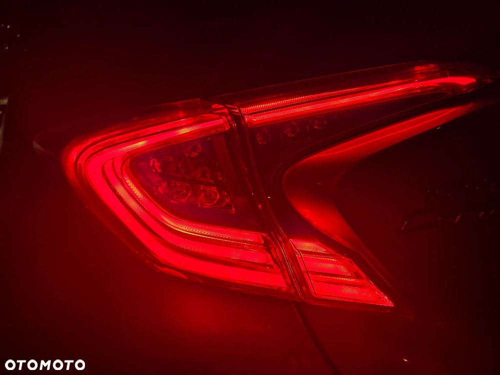 Toyota C-HR 1.8 Hybrid Prestige - 17