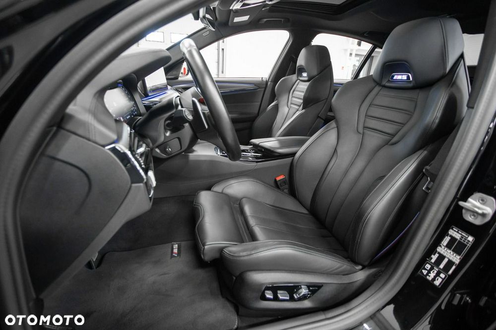 BMW M5 Competition - 28