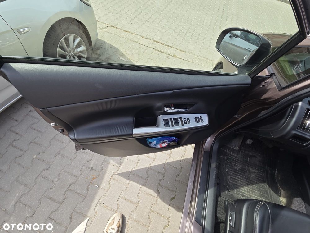Toyota Prius+ 1.8 HSD Premium - 26