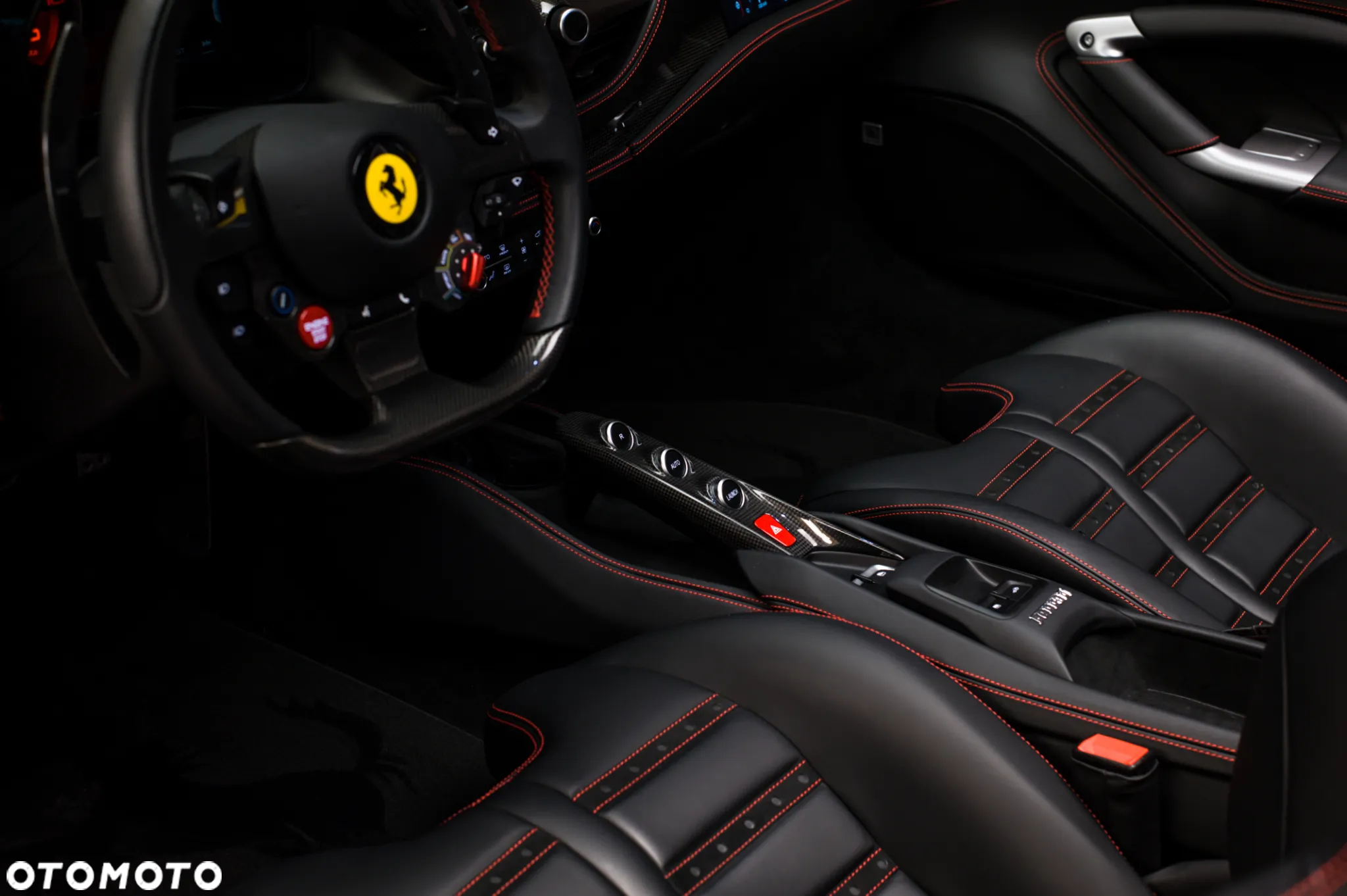 Ferrari F8 Spider - 17