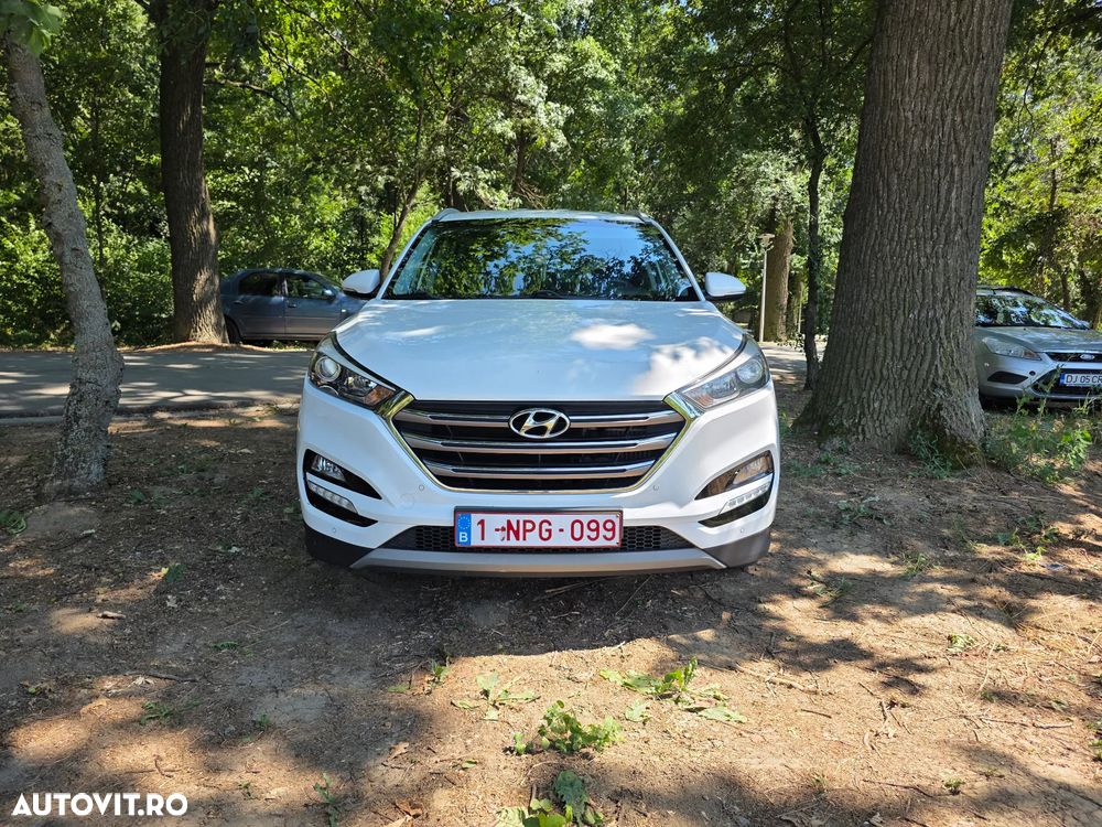 Hyundai Tucson - 2