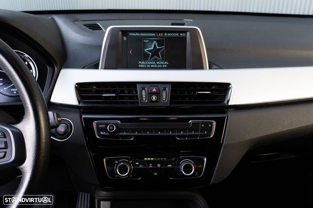 BMW X1 18 d sDrive Auto - 25