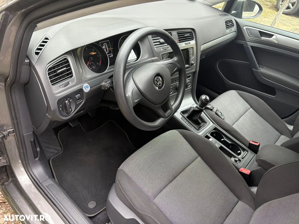 Volkswagen Golf 1.6 TDI BMT Trendline - 8