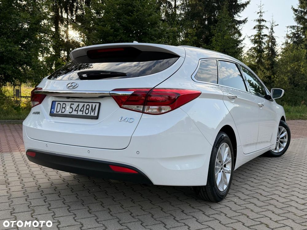 Hyundai i40 Kombi 1.6 Trend - 4