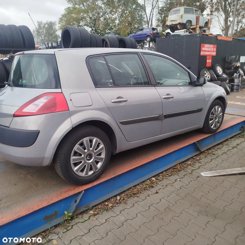 Renault Megane 2 na części . - 8
