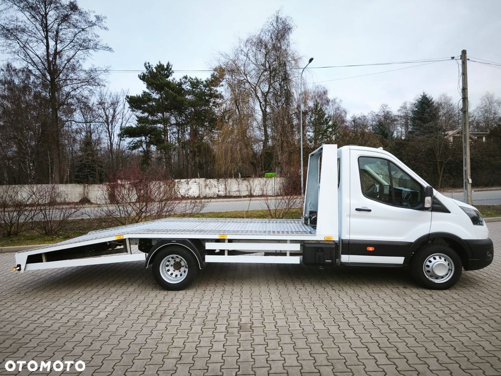 Ford Transit bliźniak laweta / autopomoc. Najazd 5m - 6