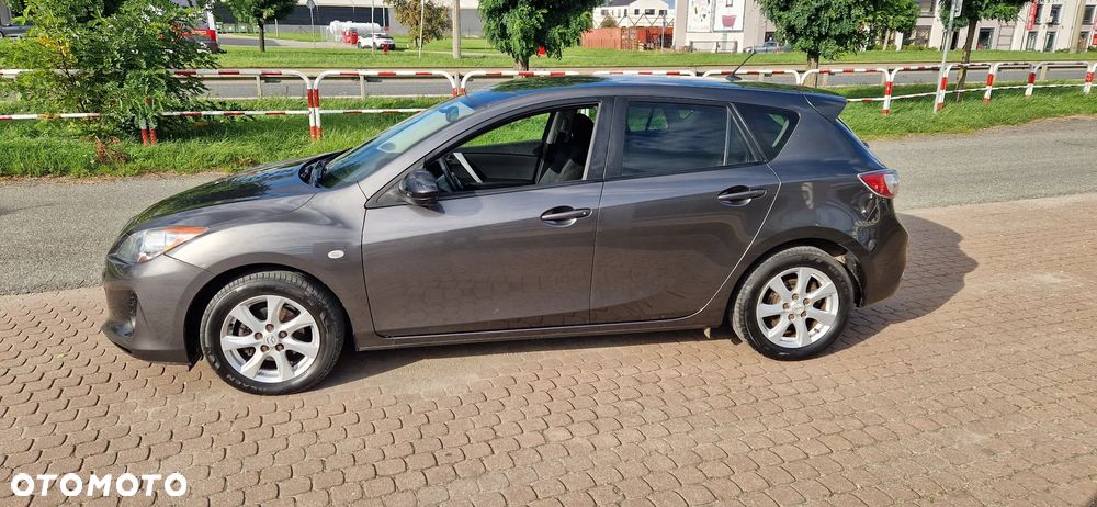 Mazda 3 - 8
