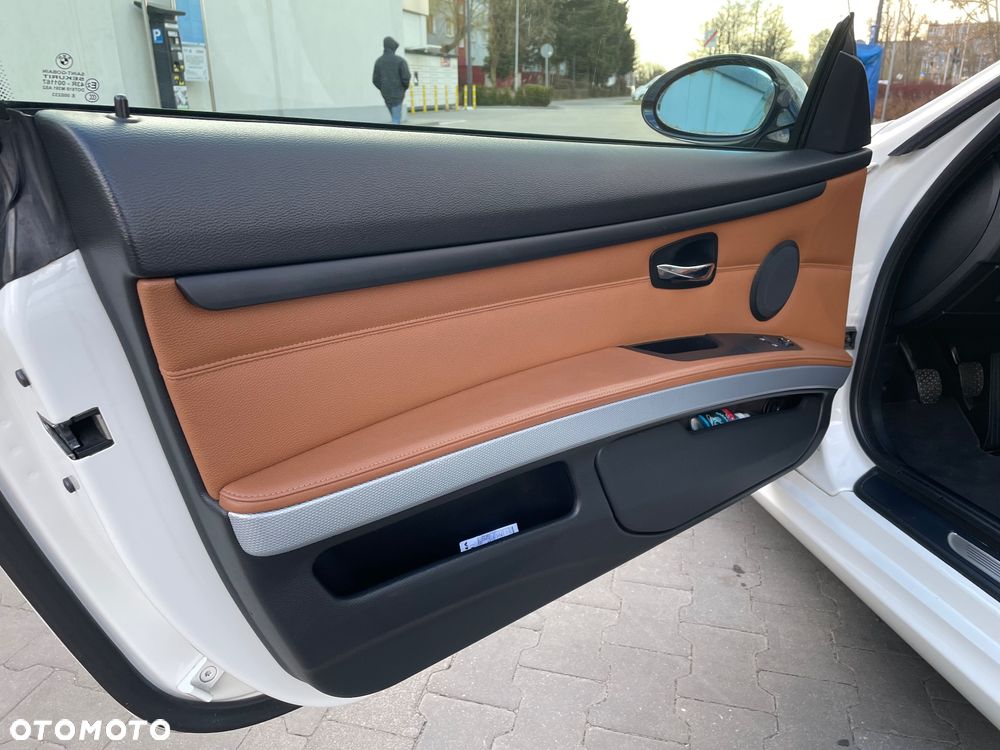 BMW Seria 3 320d - 13