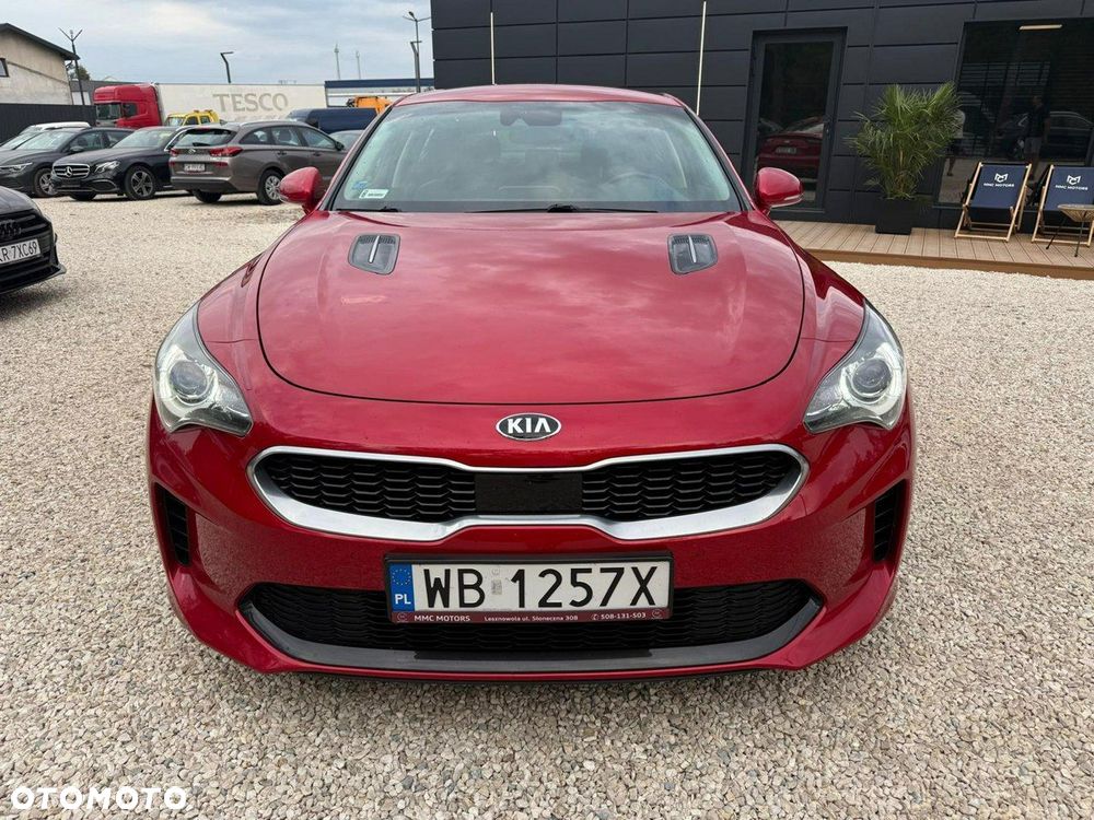 Kia Stinger - 9