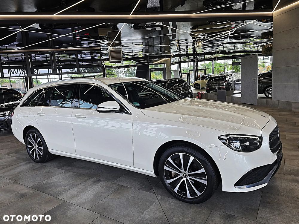Mercedes-Benz Klasa E 300 de 4Matic 9G-TRONIC Avantgarde - 12