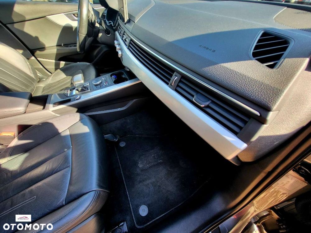 Audi A4 Avant - 16