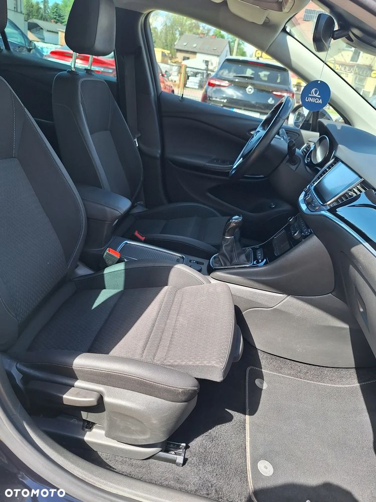 Opel Astra 1.4 Turbo Start/Stop Ultimate - 29