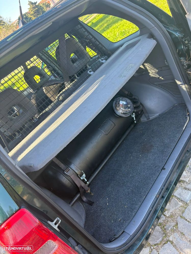 Toyota RAV4 2.0 Pack 1 - 2