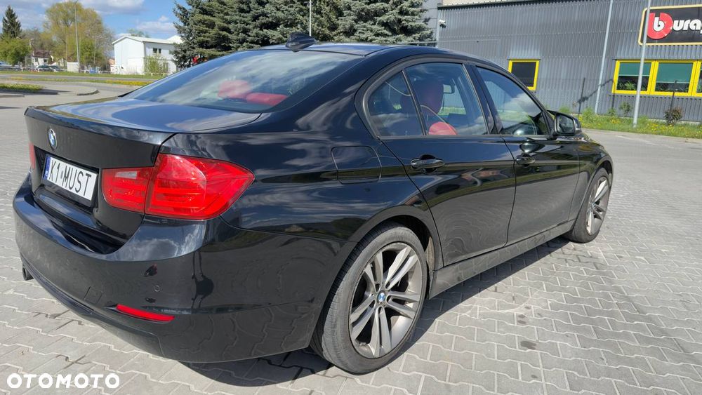 BMW Seria 3 328i xDrive Sport-Aut Sport Line - 8