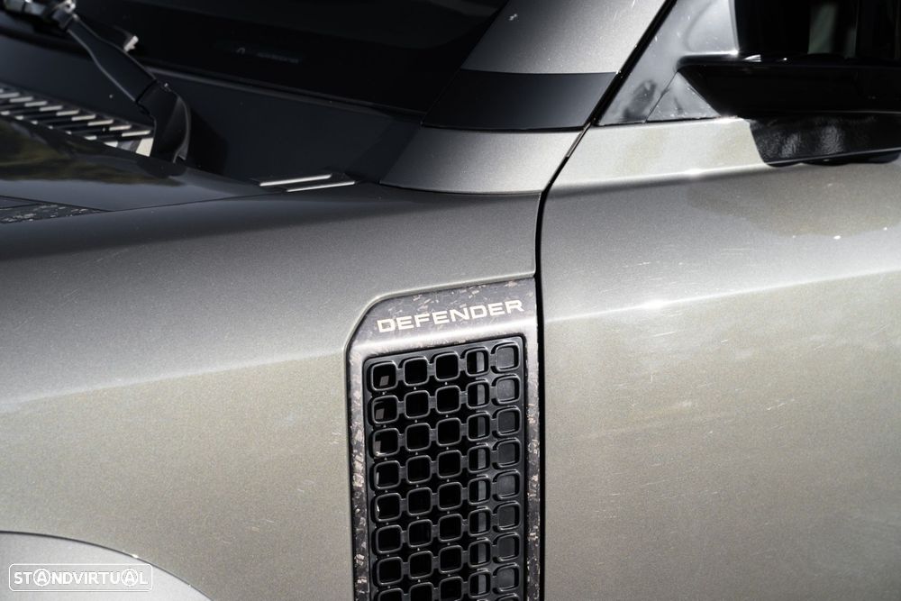 Land Rover Defender 4.4 P635 110 AWD Octa Edition One - 5