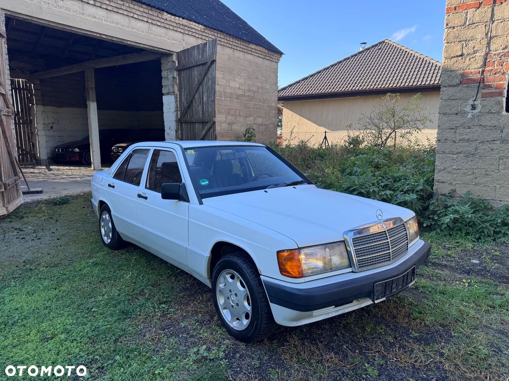 Mercedes-Benz W201