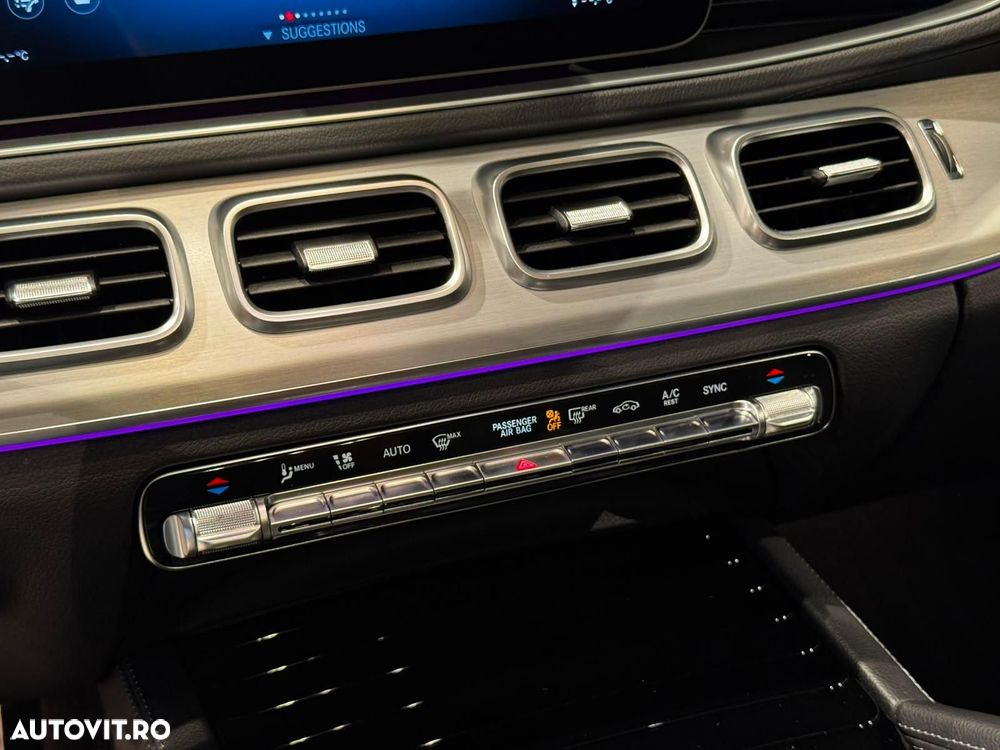 Mercedes-Benz GLS - 20