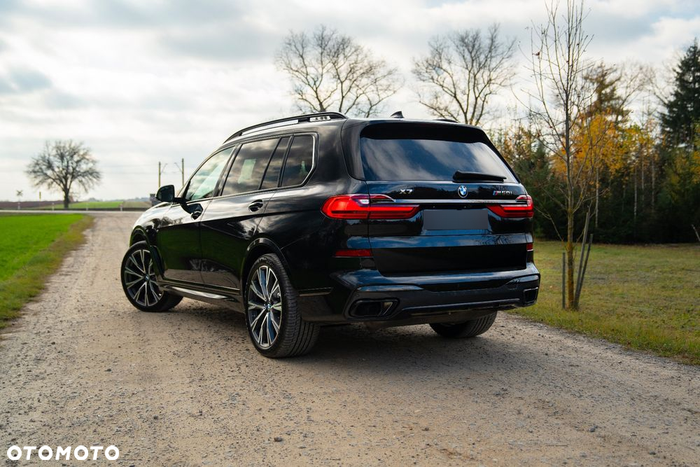BMW X7 M50i sport - 14