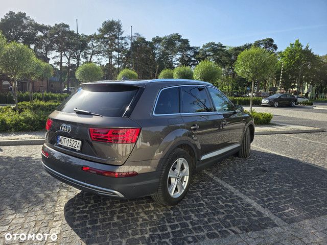 Audi Q7 - 4