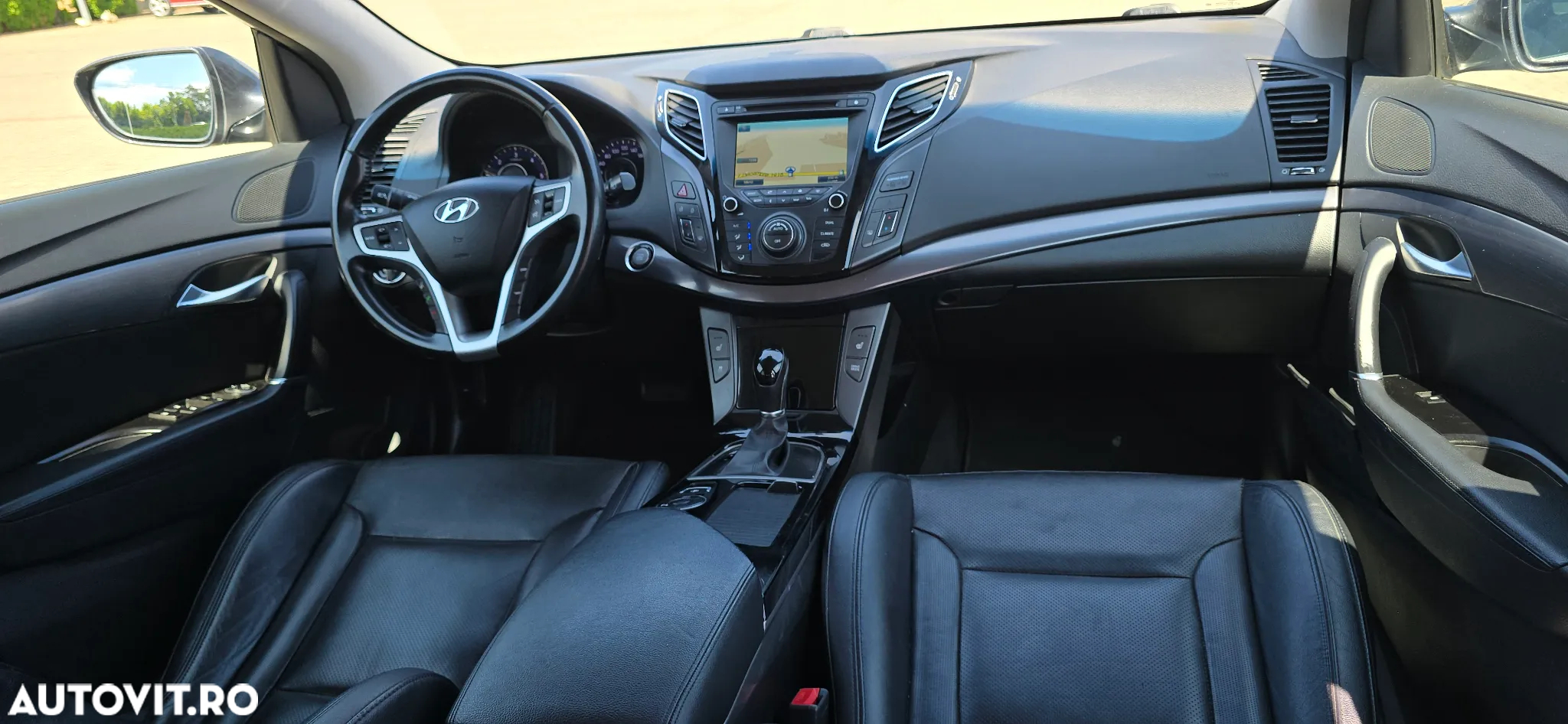 Hyundai i40 Kombi 1.7 CRDi DCT Premium - 13
