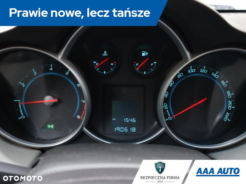 Chevrolet Cruze - 12