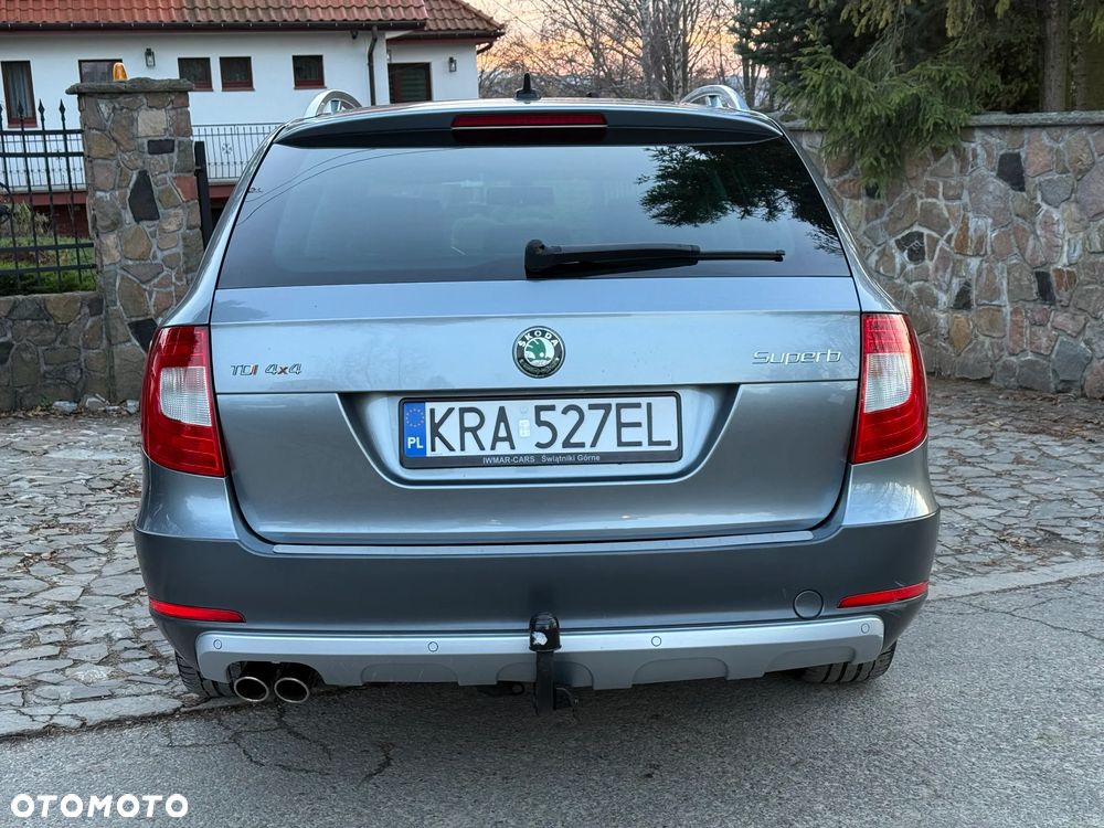 Skoda Superb 2.0 TDI 4x4 DSG Exclusive - 18