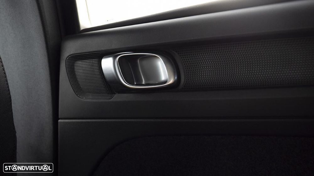 Volvo XC 40 Recharge 69 kWh Single Motor Core - 33