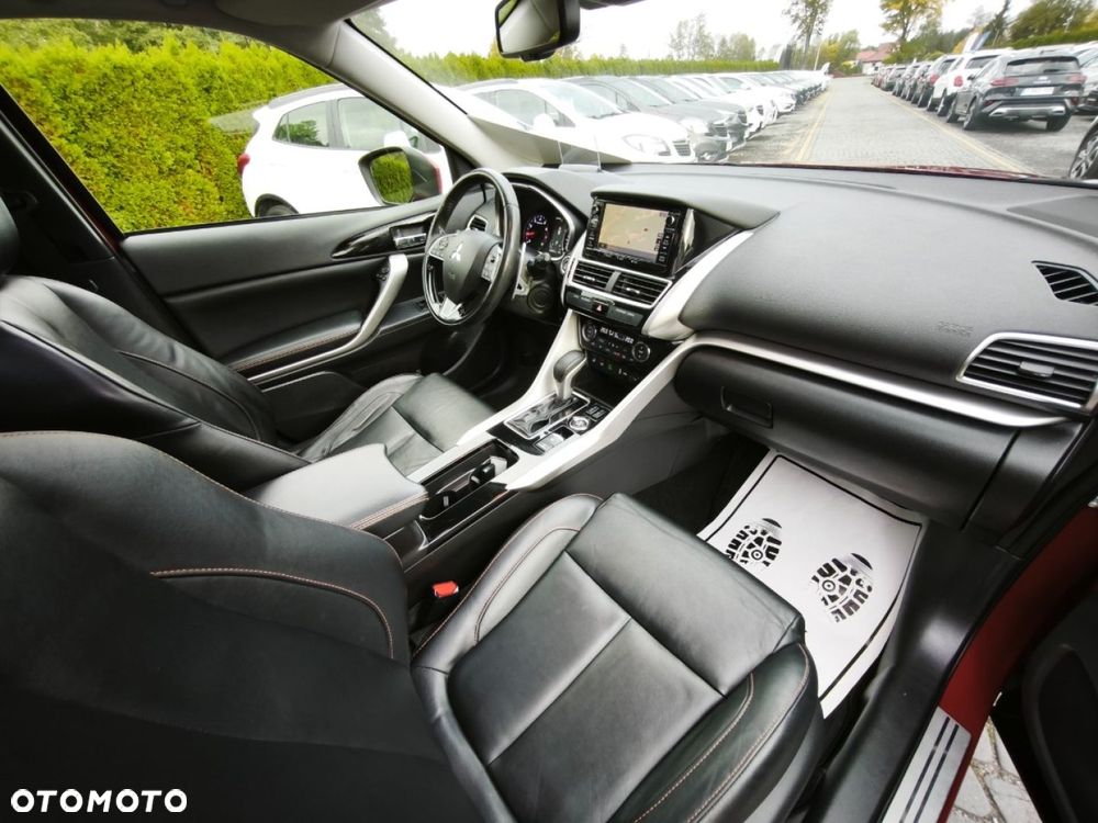 Mitsubishi Eclipse Cross - 9