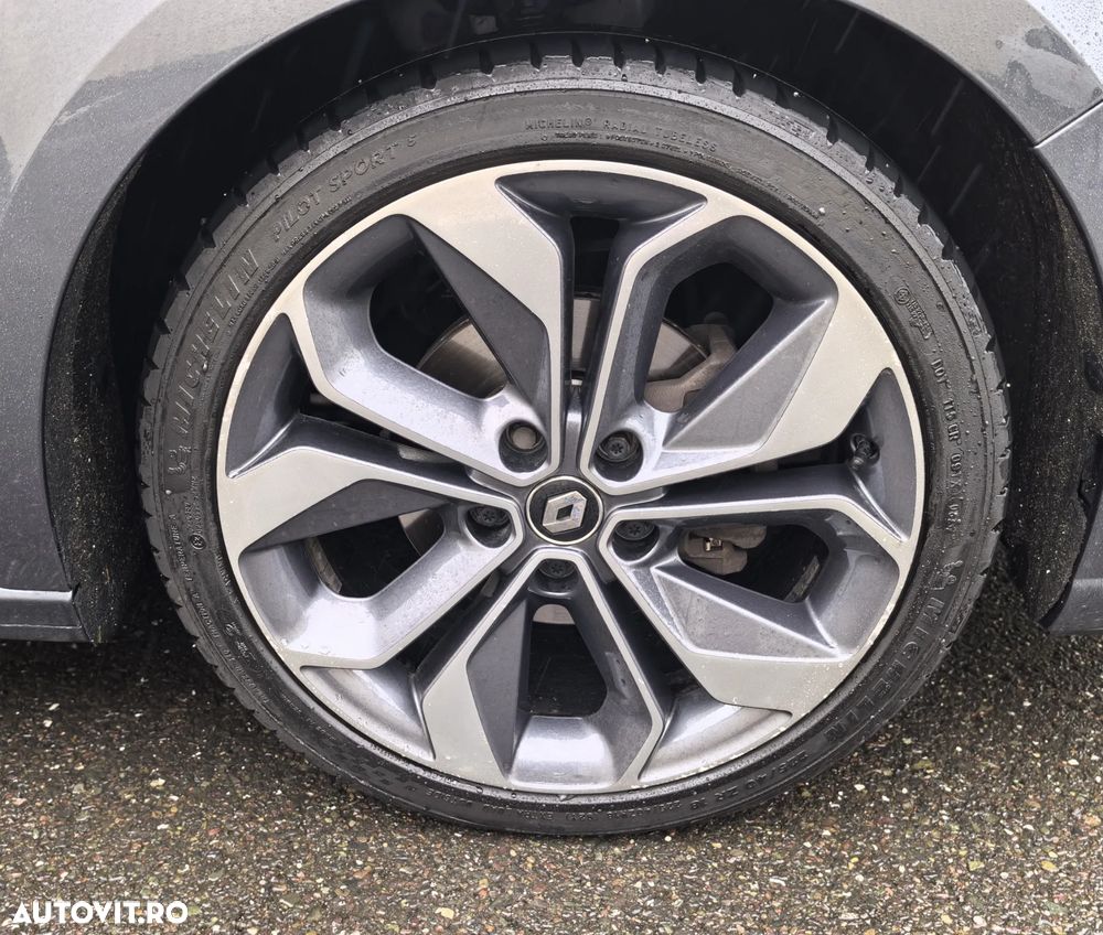 Renault Megane BLUE dCi 115 GT LINE - 12