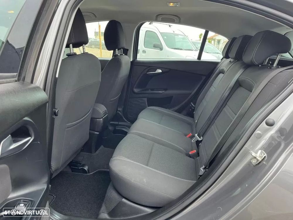 Fiat Tipo 1.3 MultiJet Life - 27