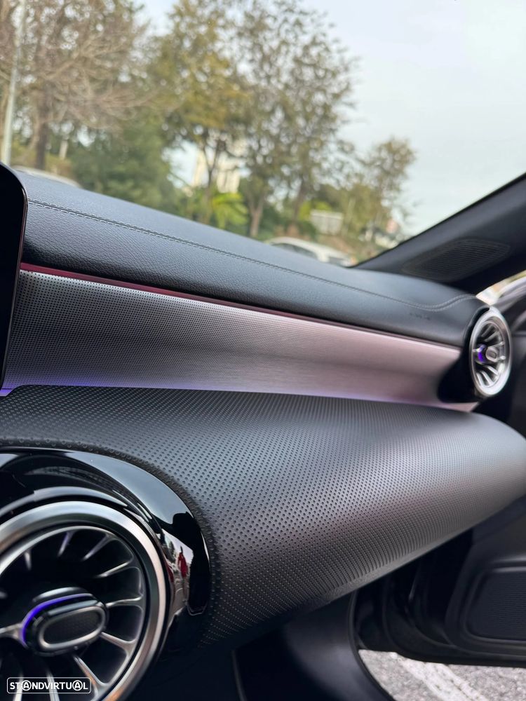 Mercedes-Benz CLA 250 - 33