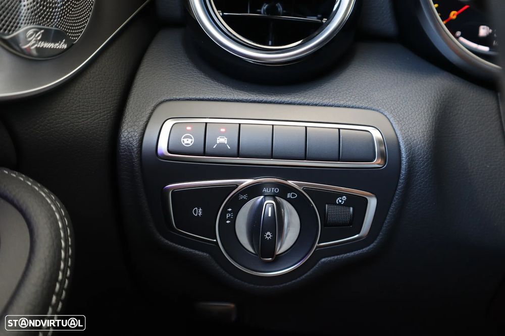 Mercedes-Benz C 300 de Avantgarde - 26