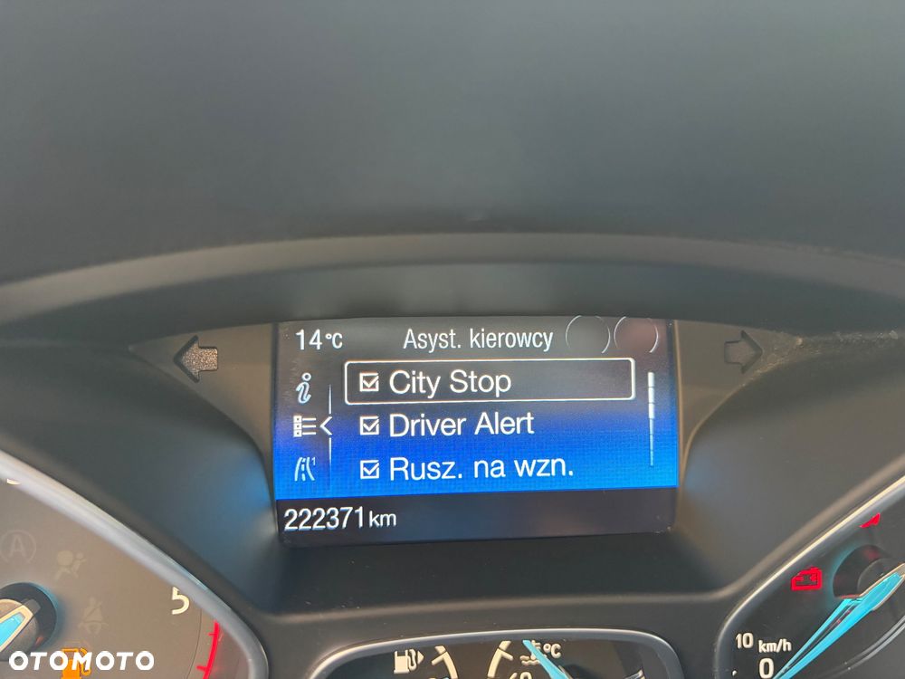 Ford Focus - 30