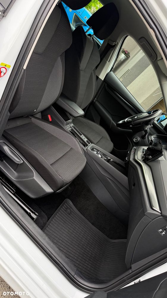 Skoda Octavia 2.0 TDI Ambition DSG - 11