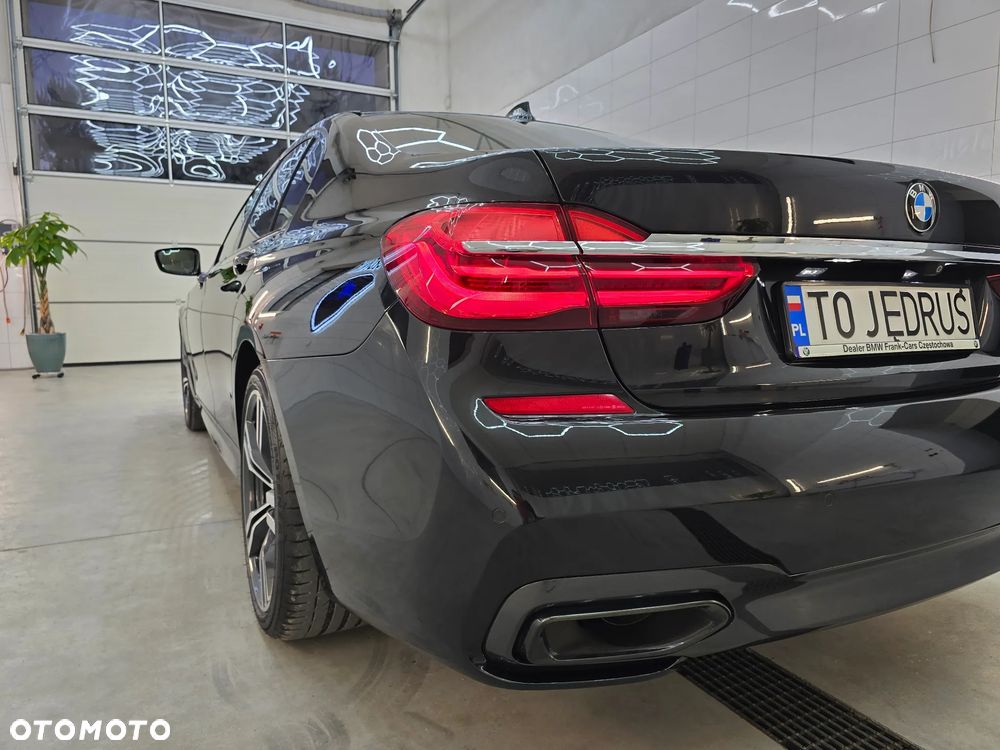 BMW Seria 7 730d xDrive - 13