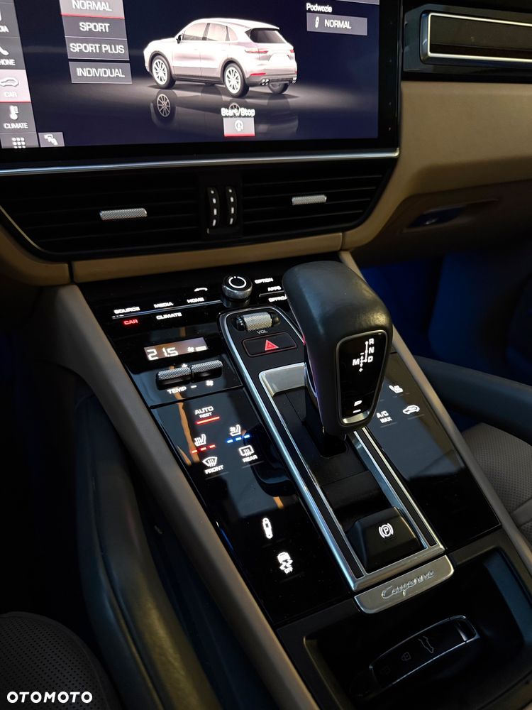 Porsche Cayenne S Tiptronic S - 26