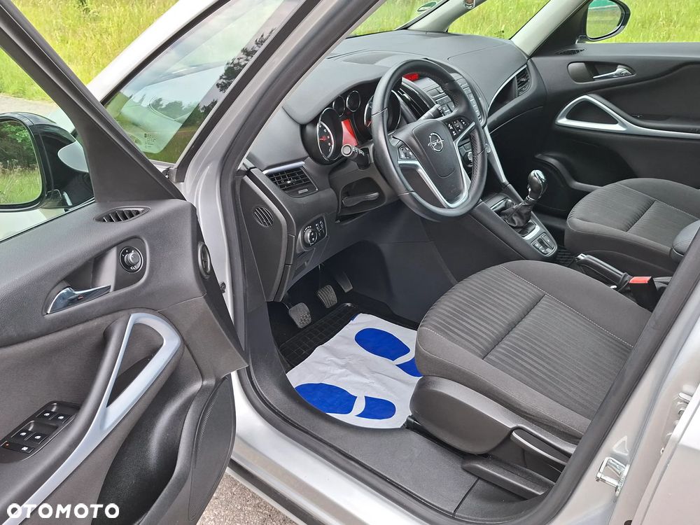 Opel Zafira Tourer 1.4 Turbo Edition - 25
