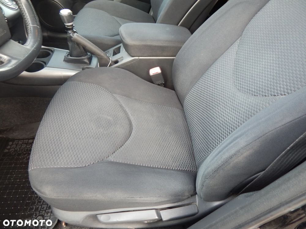 Toyota RAV4 2.2 D-4D 4x4 Life - 22