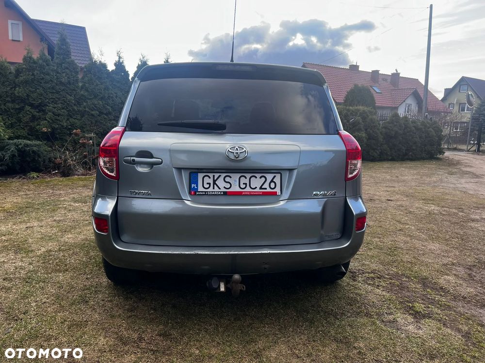Toyota RAV4 2.2 D-4D X - 9