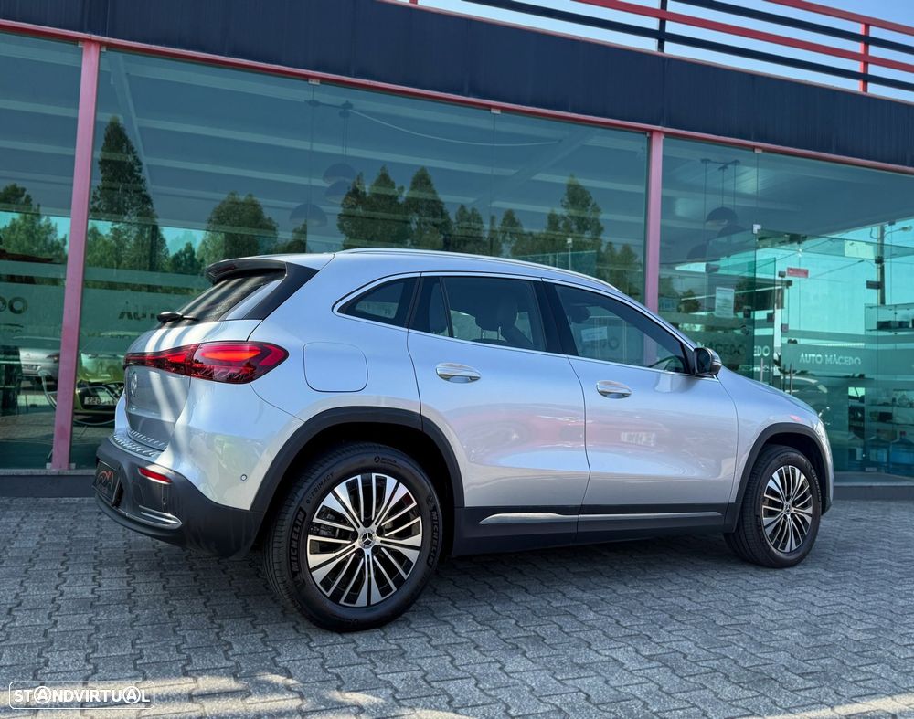 Mercedes-Benz EQA 250+ Electric Art - 4