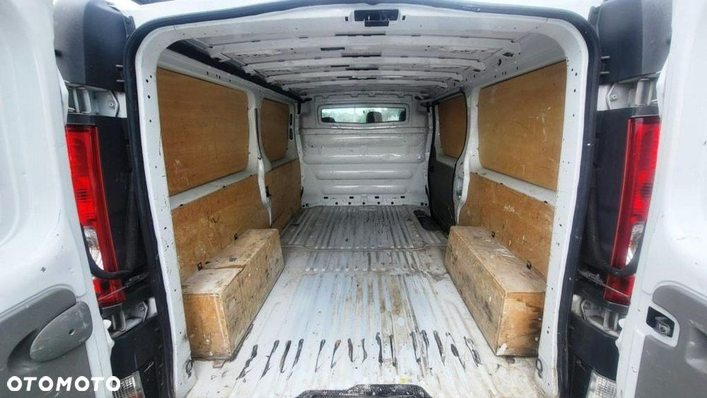 Renault Trafic - 12