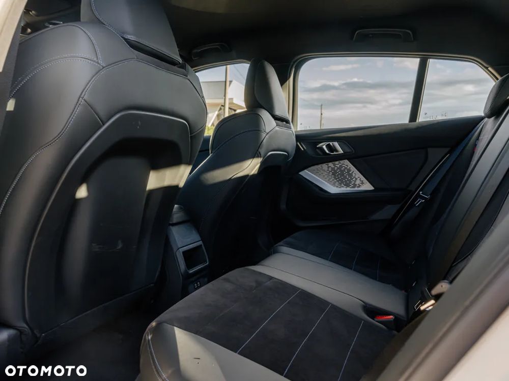 BMW Seria 1 118d Sport Line - 9